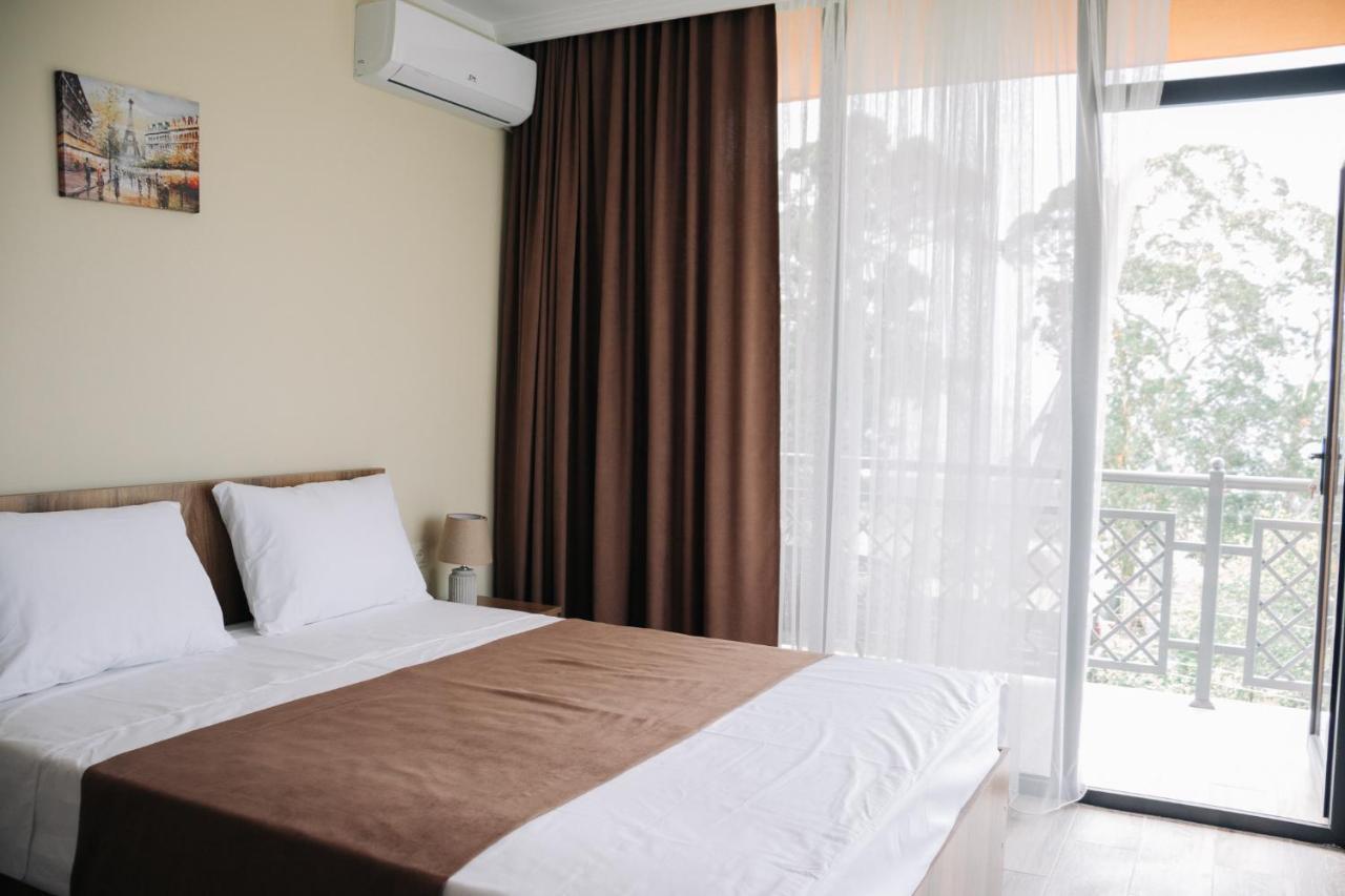 Scorpio Hotel โกนิโอ ภายนอก รูปภาพ