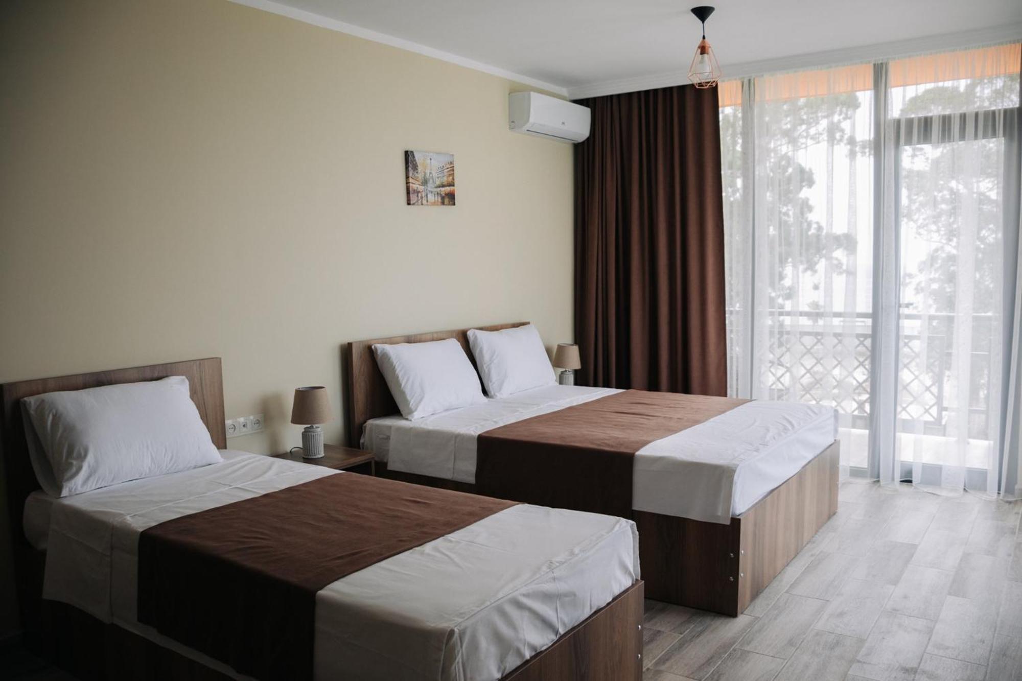 Scorpio Hotel โกนิโอ ภายนอก รูปภาพ
